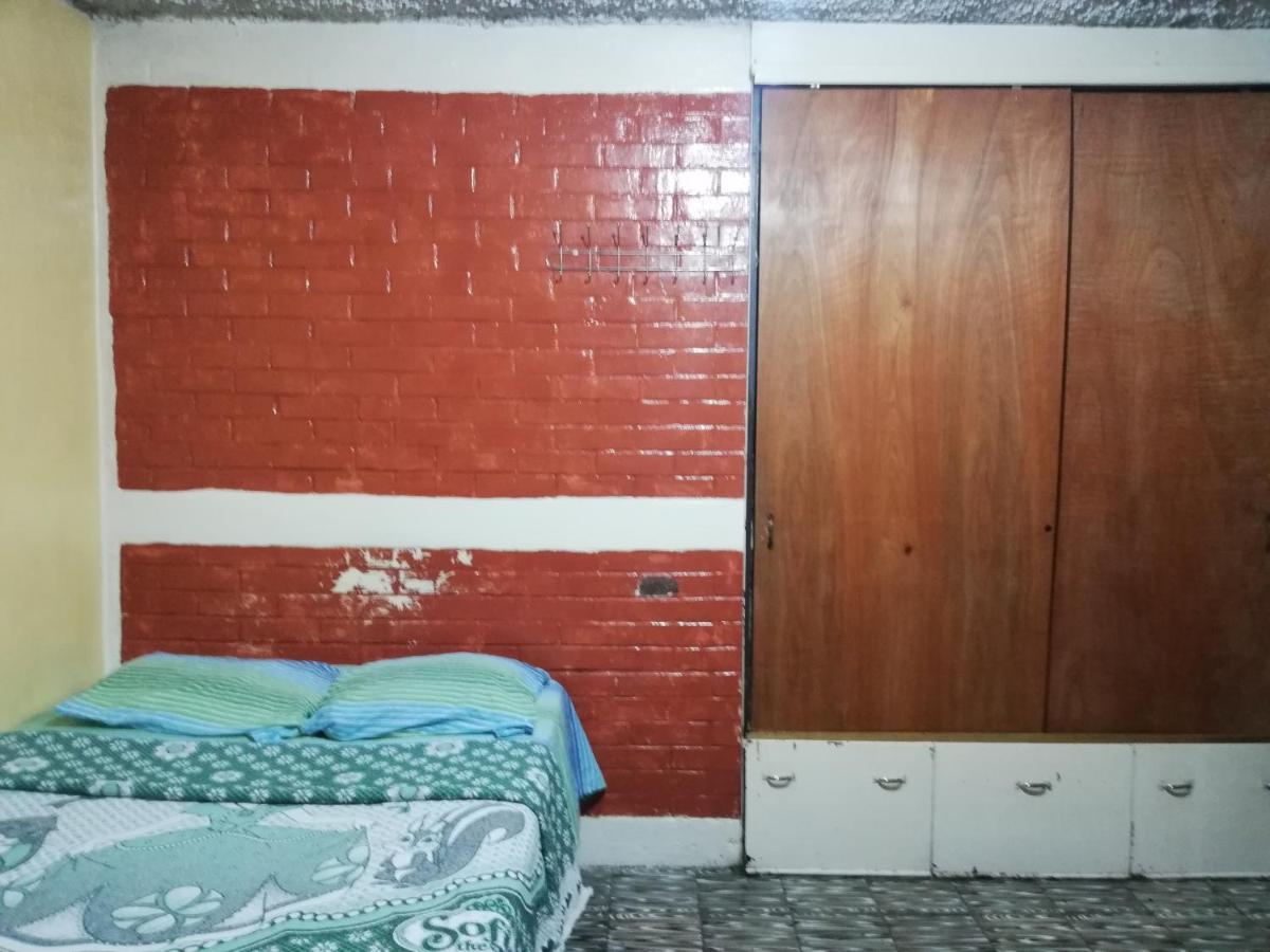 Hotel El Meson Guatemala Esterno foto