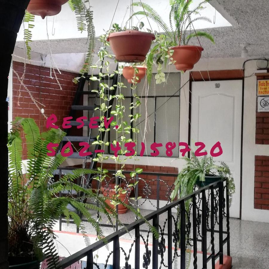 Hotel El Meson Guatemala Esterno foto